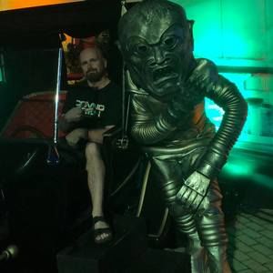 Meet your Posher, Pat